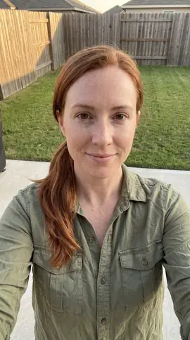 Hannah, AI actor, 33