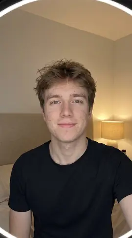 Noah, AI actor, 21